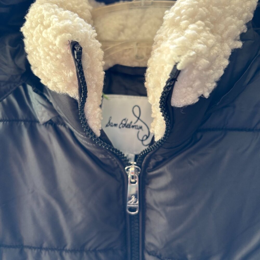 Sam Edelman girls puffer jacket black & white with star on bach Medium 10/12 NWT - Picture 3 of 5